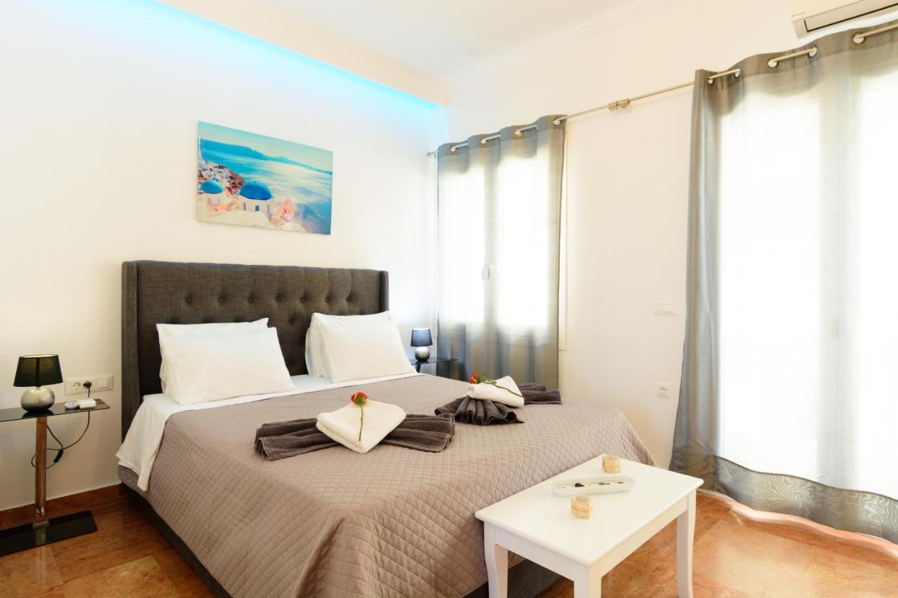 Luxury Lake View Center House Agios Nikolaos  Exterior photo